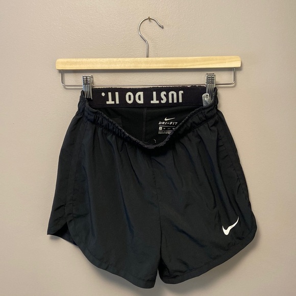 Nike Dry-Fit Shorts - Picture 1 of 4